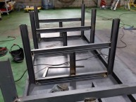 철판 10T로 상판을 다리는 75잔넬로48 사이즈주문제작튼튼하게