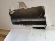 가양동 자이 소방배관누수7년차 아파트로 날벼락 맞은 고객의 호출로 가보니 물이새서 난리더군요처음부터 모두 천장을 새로 공사한다하셨으면시원하게 뜯고 편하게 할 수 있었는데좁은공간으로…