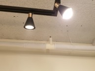 하양식 스프링클러 자바라로 잘못 설치된 스프링쿨러 부분때문에 긴급출장 다녀왔습니다 철거하고 소방법에 맞게 상향식으로 설치해드렸습니다