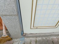 영업집 화장실문을 쓸수없어 급히 호출받고 다녀왔습니다