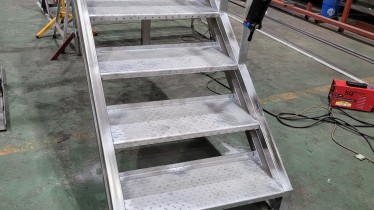 안성시 일죽 스텐레스 철 계단