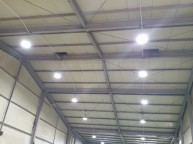 철작업 하는 저희들이 하는 일은 아니지만 그것도 225v 전기를 먼저 만들고 LED등까지설치하고곧 배전반도 제작해서 올리겠습니다기존등을 제거하고계량기