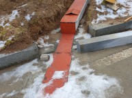 벤치풀륨관 현재의 상태를덮게 제작설치