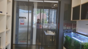 논현 슬라이딩 도어