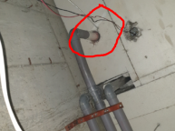 옥상 우수관이 노후되었고 무엇보다 지난달 계속되는 강우량에 누수발생배관 교체작업