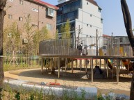 스텐 난간 마무리작업 촘촘하게 많은 난간수 만큼 공정이 힘들었습니다