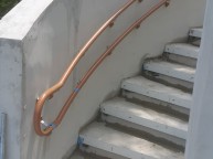 벽부형 핸드레일 시공