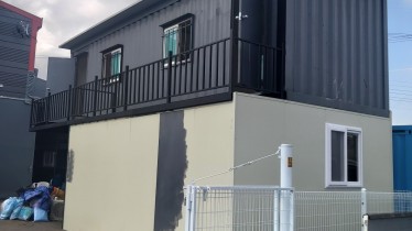 김포 창고 및 철계단