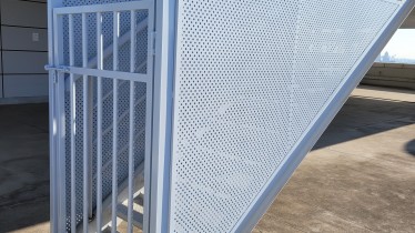 상암동 출입문 및 가림판 제작설치