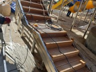 계단 슬럼프 데크작업 1개월간의 작업기간추운날의 고생이 끝나가고 있습니다