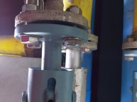 배관 누수로 인해 후렌치등을 교체하는 작업 SR 배관은 용접이 아닌 유압압축기를 사용하는데 흔히 찝는다하죠